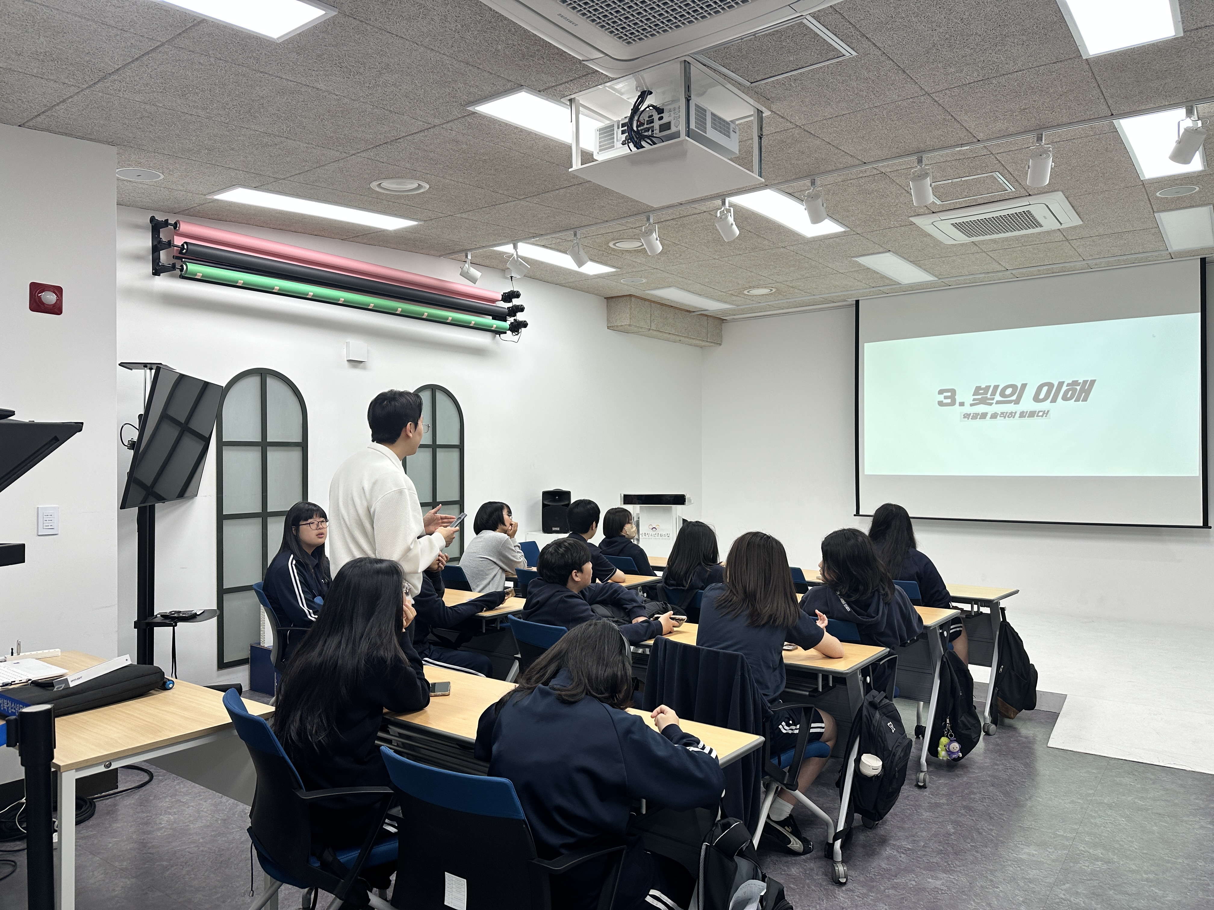 [2026년] 5월 학교연계 프로그램 - 진로교육(사진작가 및 방송기자)